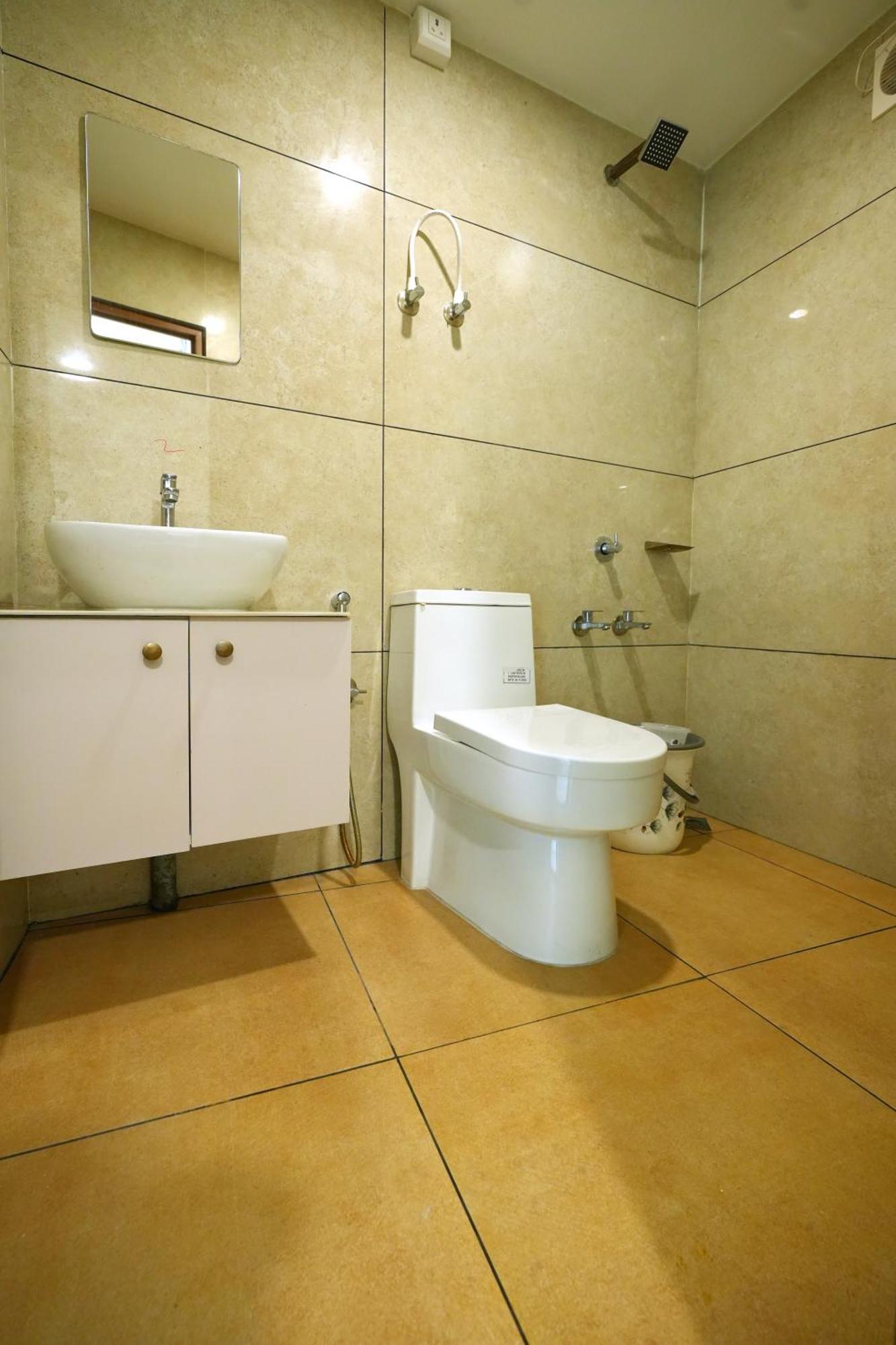Amsher Suit Lulu Mall Road Hotel Kochi Luaran gambar